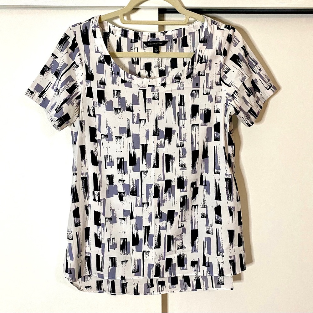 Banana Republic short sleeve blouse- S